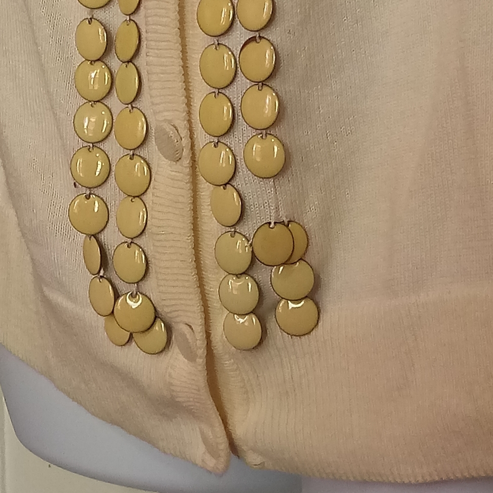 Talbots Ladies Cream Cardigan with Button Accents Sz M - Picture 8 of 8